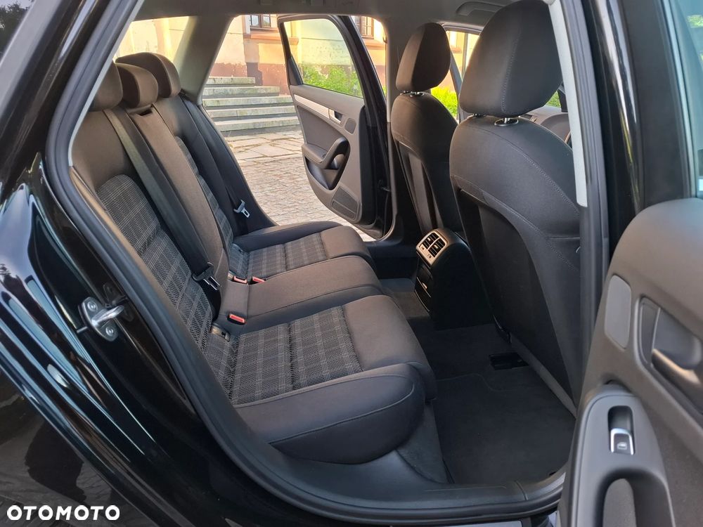 Audi A4 Avant 2.0 TDI DPF quattro S tronic S line Sportpaket - 15