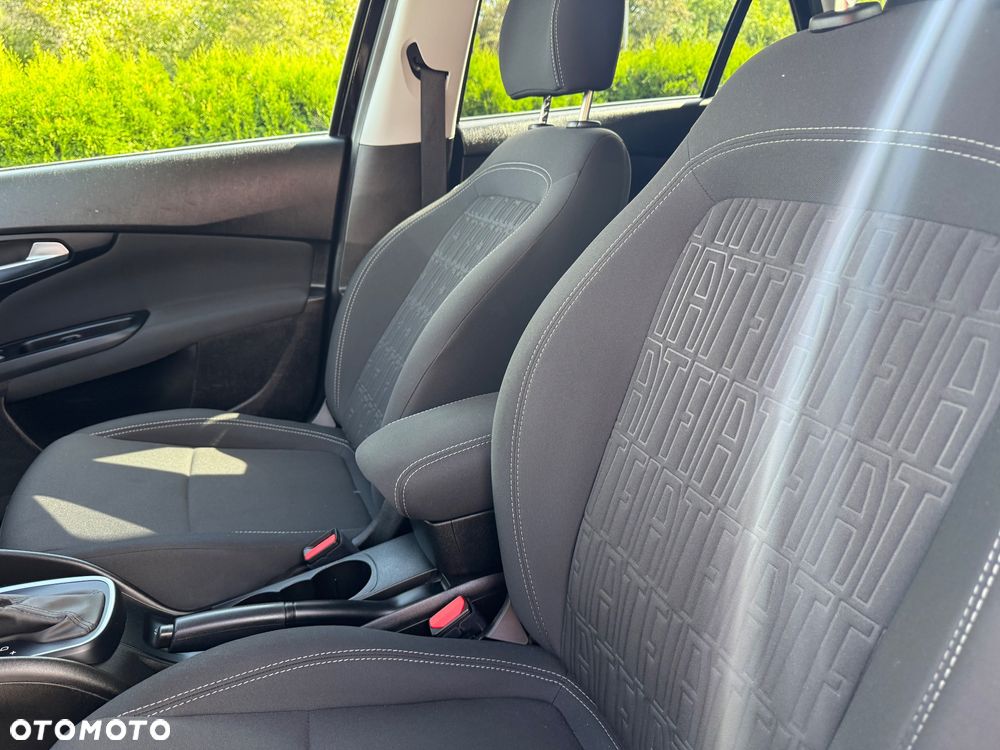Fiat Tipo Kombi 1.5 GSE Hybrid Cross - 11