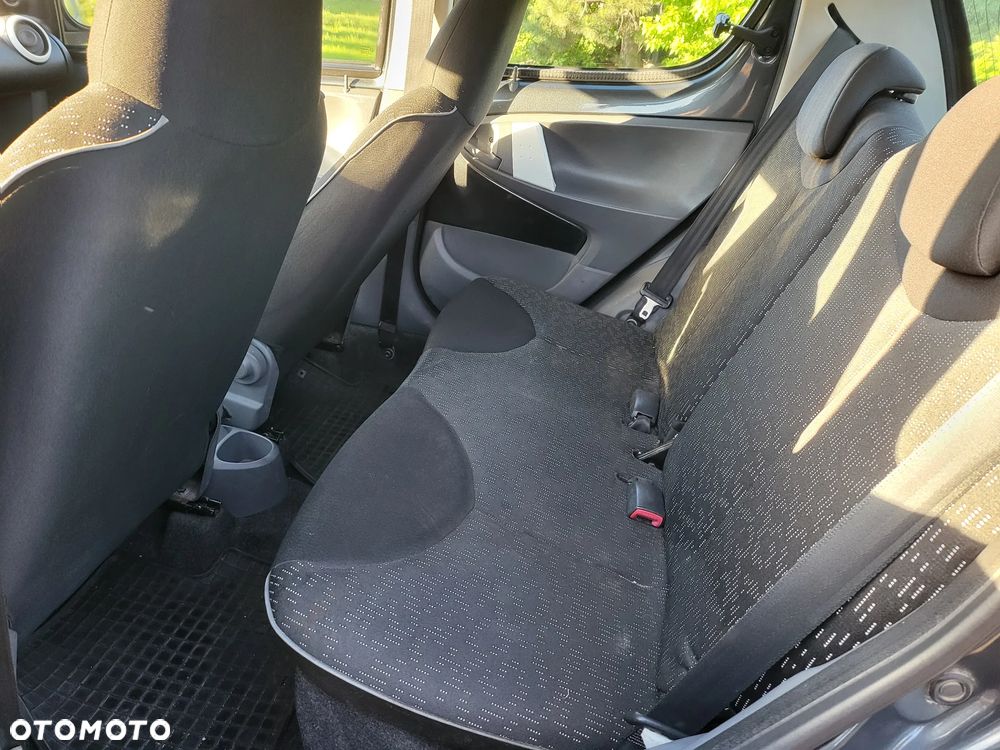 Peugeot 107 1.0 Urban Move Euro5 - 22