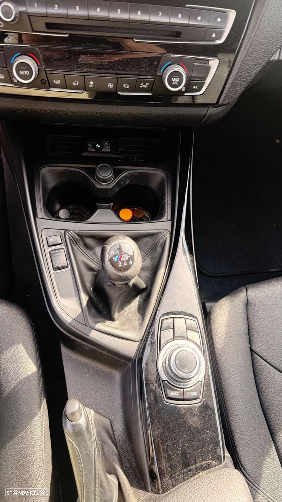 BMW 116 d Sport Line - 15