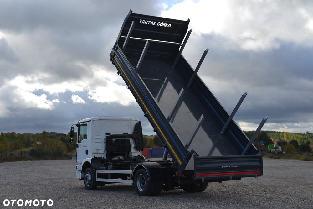 FUSO Canter 9C 7C 6C 4x4 Producent nadwozi Wywrot Kiper Wywrotka HDS Żuraw Fassi - 32