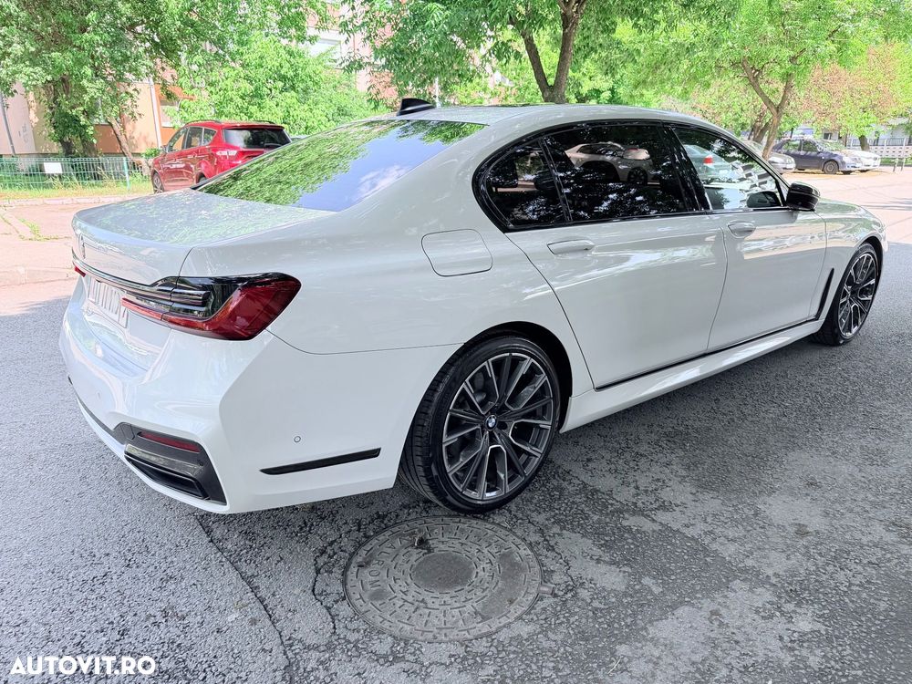 BMW Seria 7 740Li - 5
