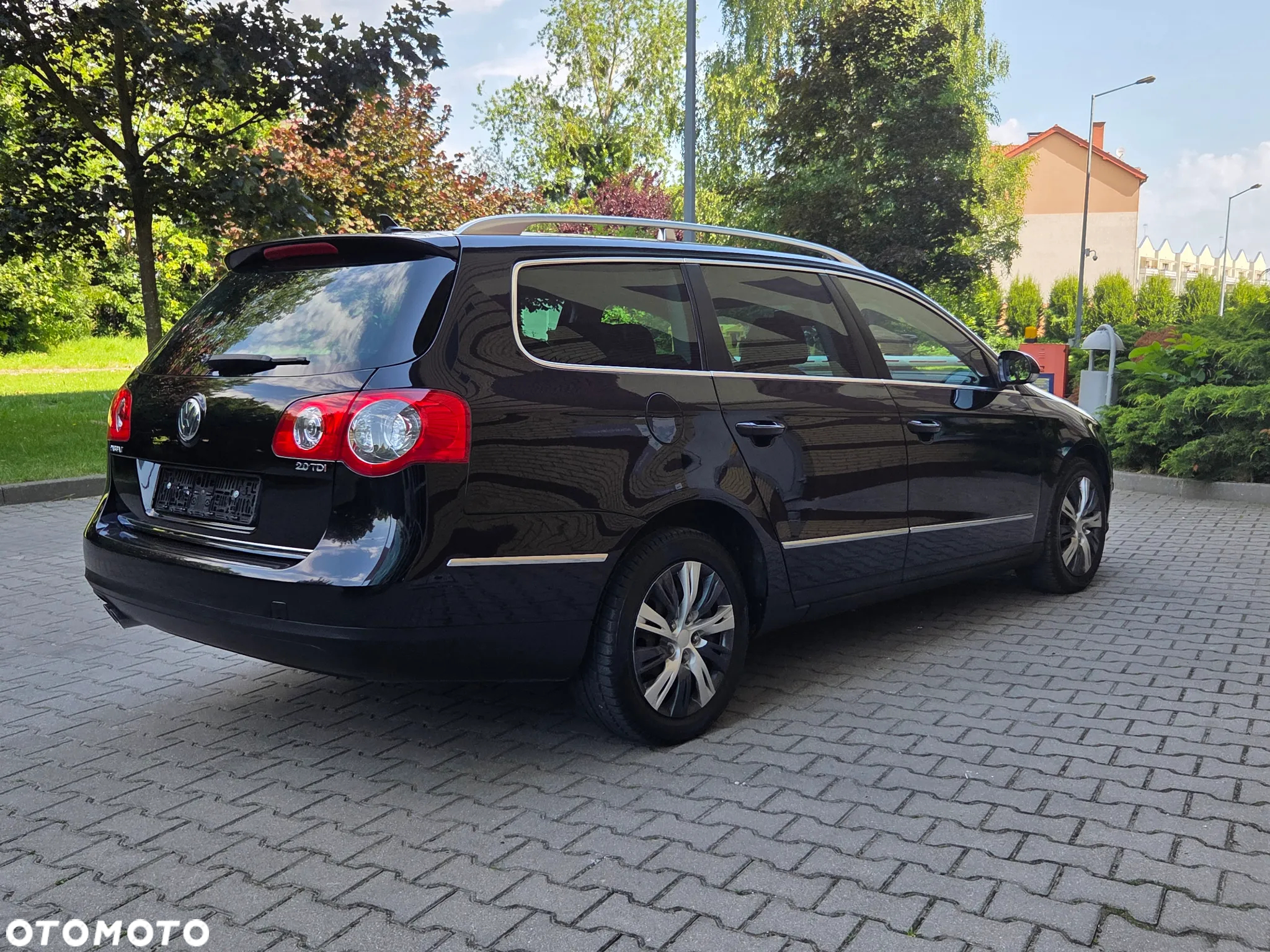 Volkswagen Passat 2.0 TDI Highline - 2