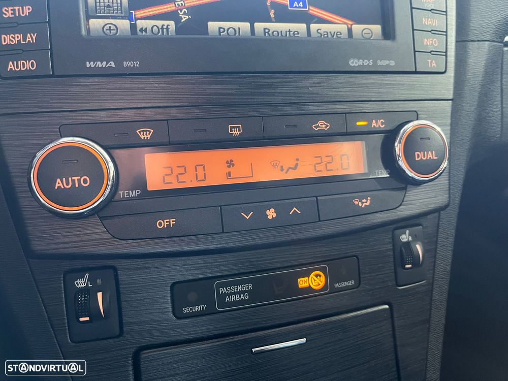 Toyota Avensis SW 2.0 D-4D Exclusive +Pele+GPS - 17