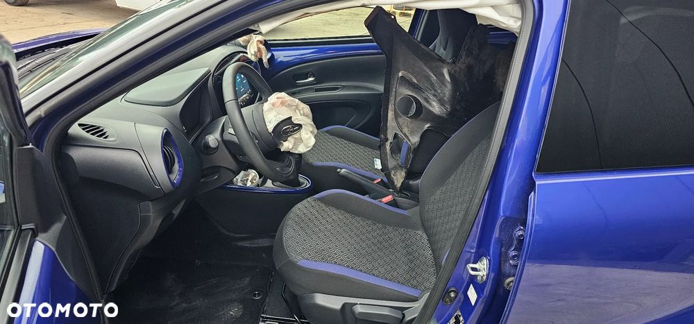 Toyota Aygo X Air Team D - 20