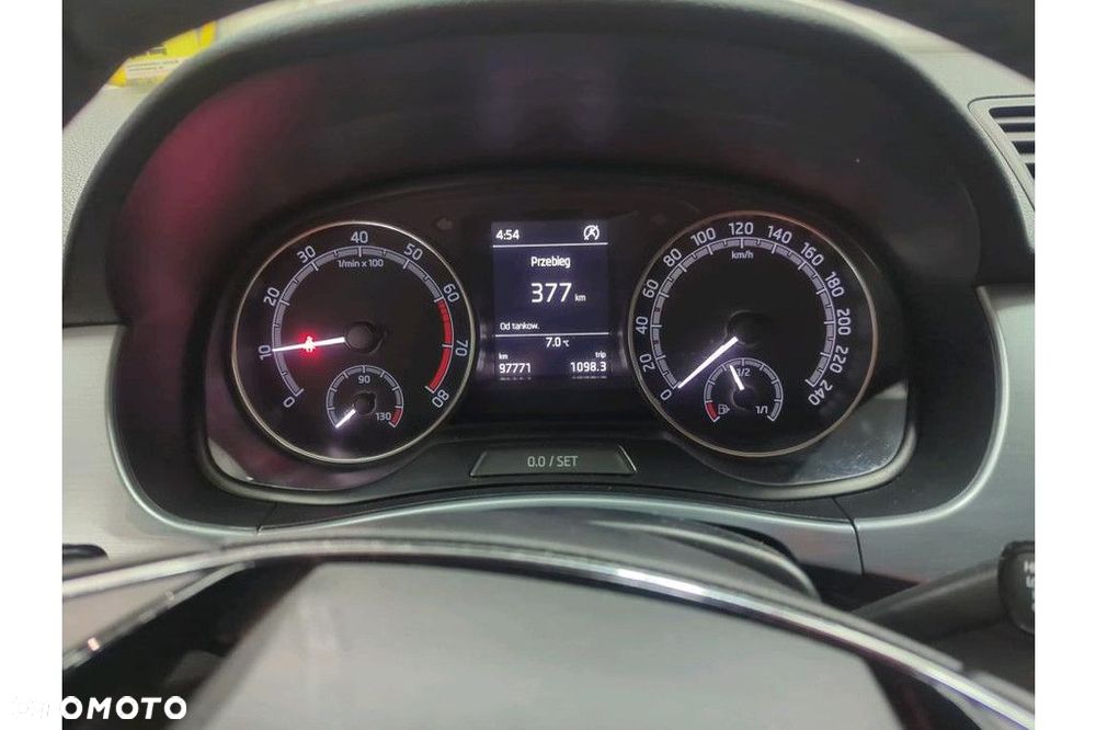 Skoda Fabia 1.0 TSI Ambition Plus - 8