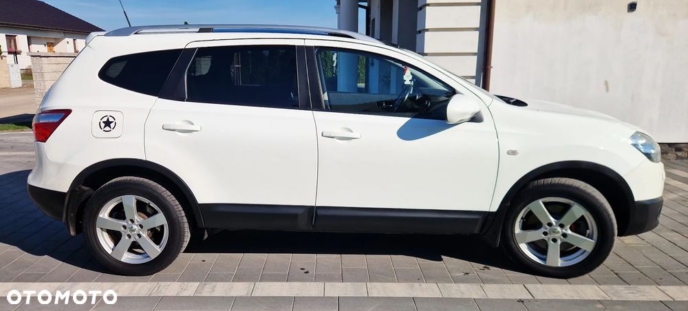 Nissan Qashqai+2 2.0 dCi Tekna - 4
