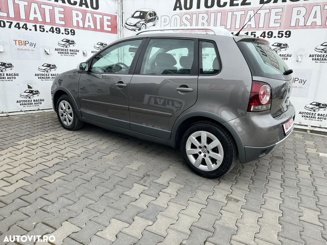 Volkswagen Polo 1.6 Automatik CrossPolo - 4