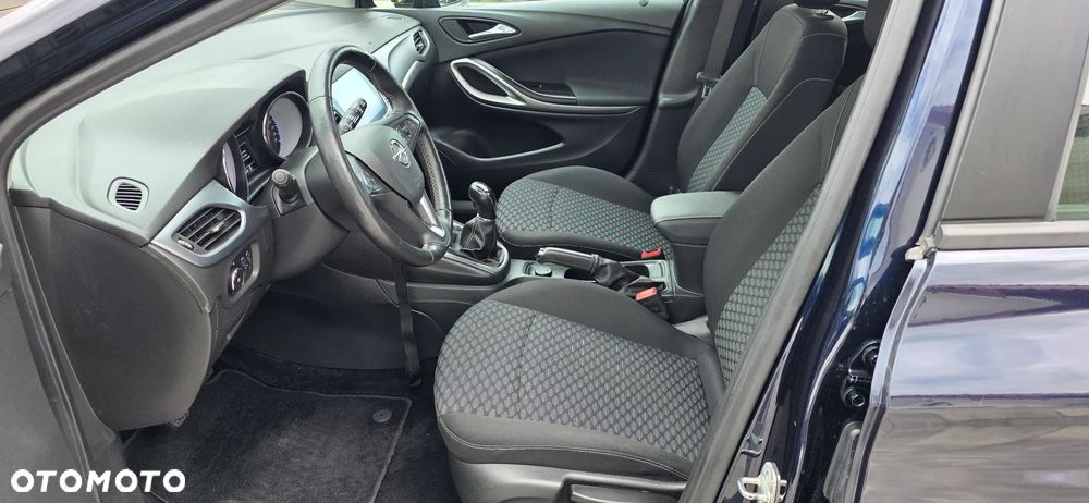Opel Astra 1.6 D (CDTI DPF ecoFLEX) Start/Stop Edition - 10