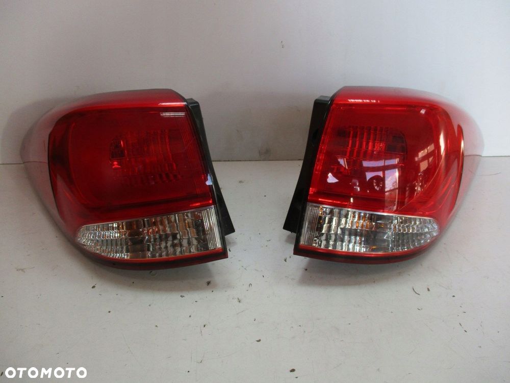 Lampa KIA CARENS 15r LEWA - 1