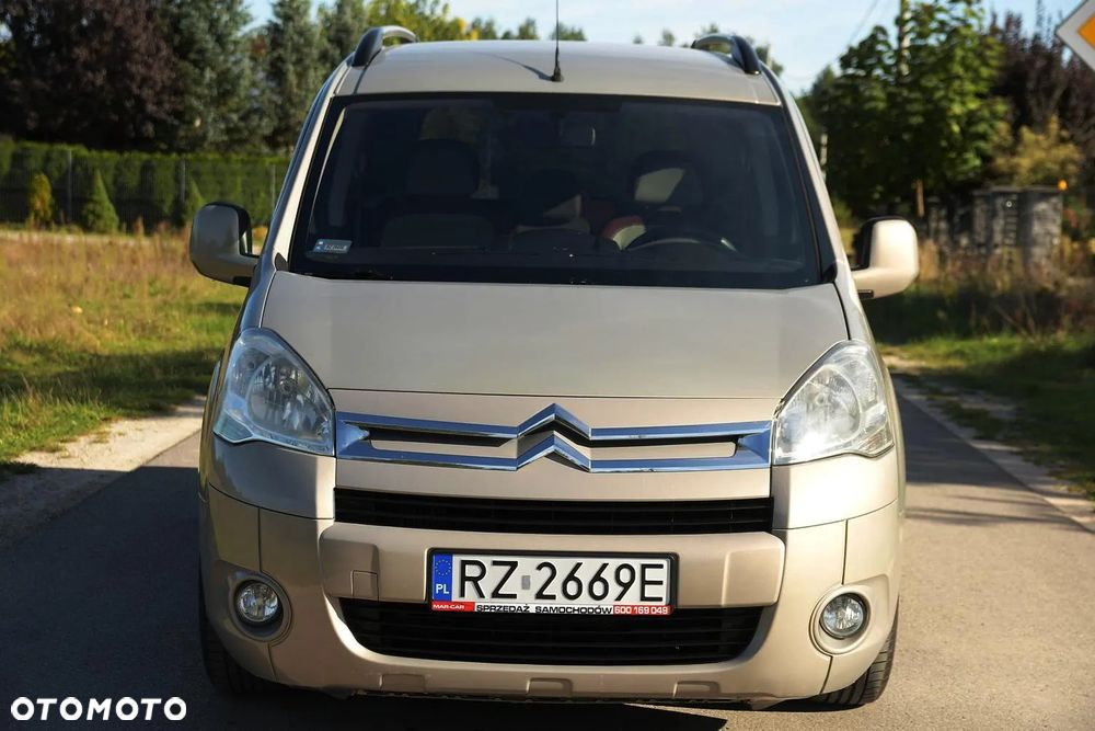 Citroën Berlingo II 1.6 HDi Multispace - 12