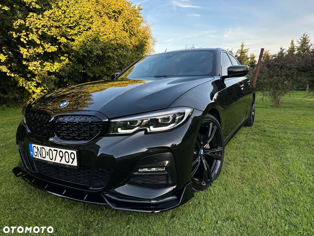 BMW Seria 3 330i M Sport - 31