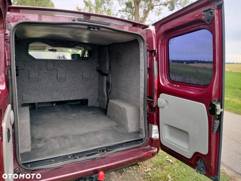 Opel vivaro - 14