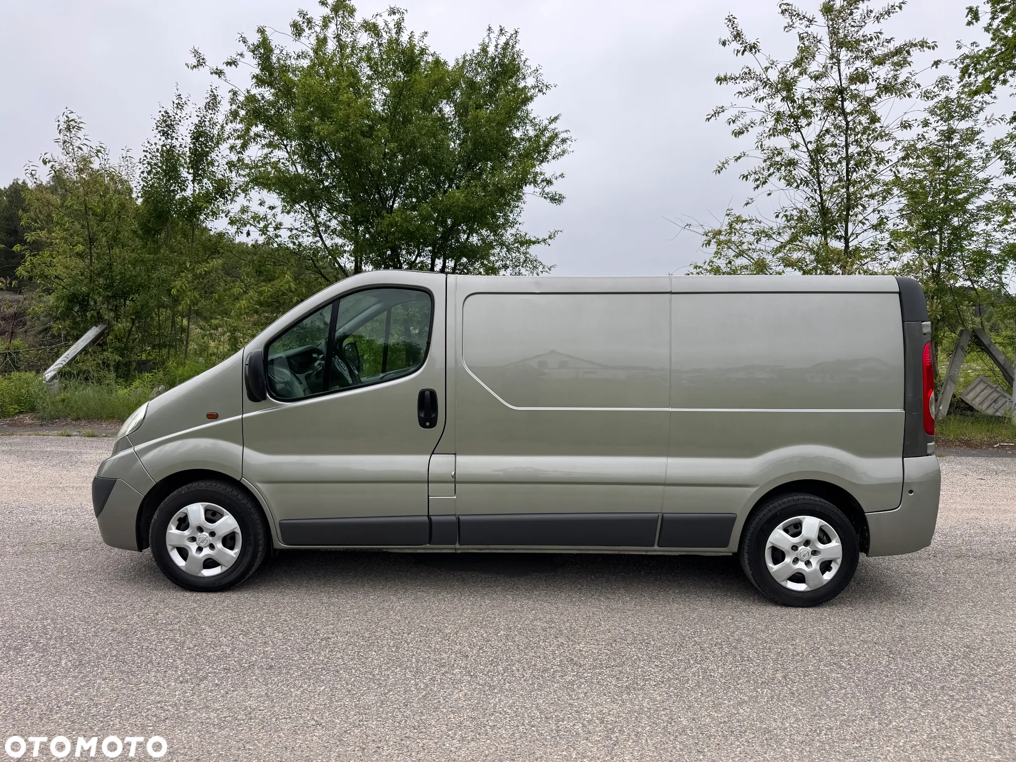 Opel VIVARO*100%ORYGINAŁ*L2H1*klima - 9