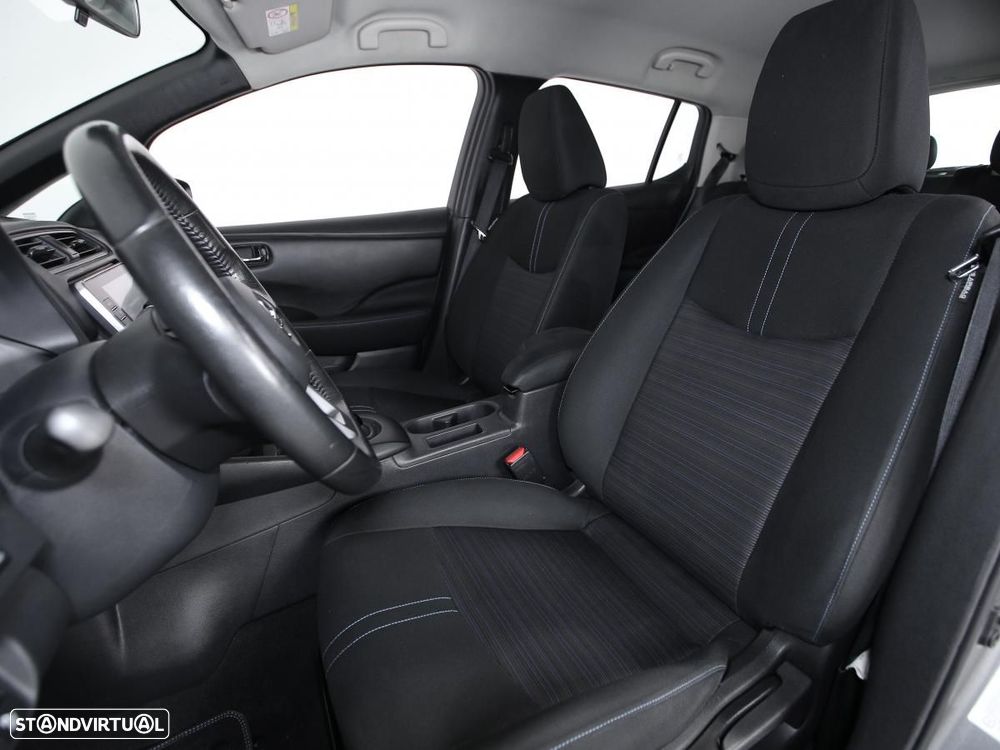 Nissan Leaf - 7