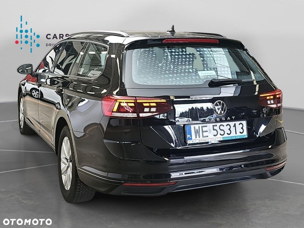 Volkswagen Passat Variant 2.0 TDI EVO Essence DSG - 24