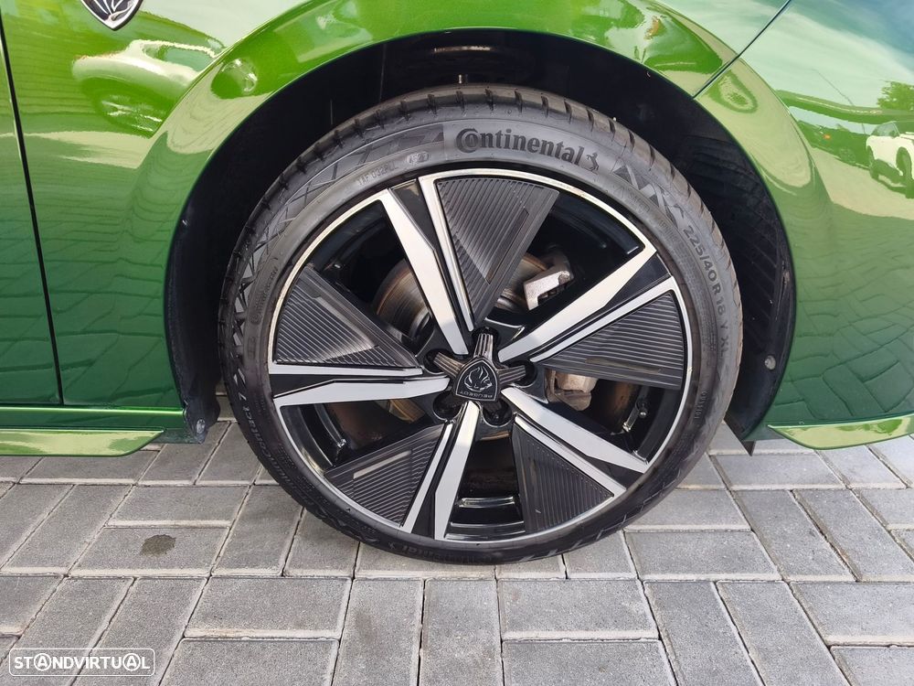 Peugeot 308 1.2 PureTech GT EAT8 - 49