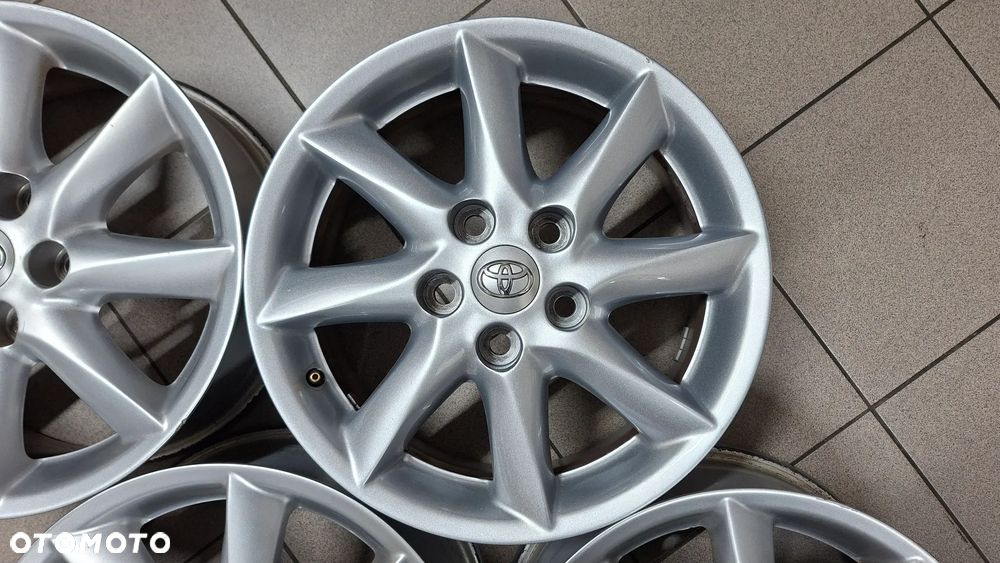 Felgi Aluminiowe 16 Toyota Auris Corolla 5x114.3 ET 45 - 8