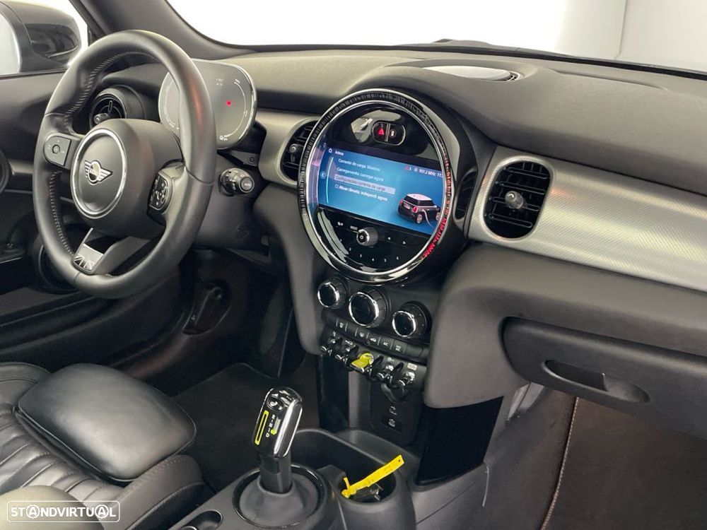 MINI 3 Portas Cooper SE - 21