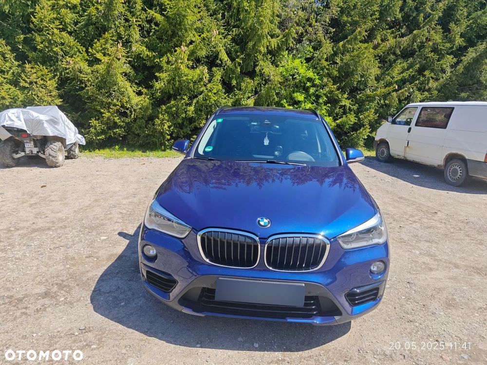 BMW X1 xDrive20d Sport Line - 1