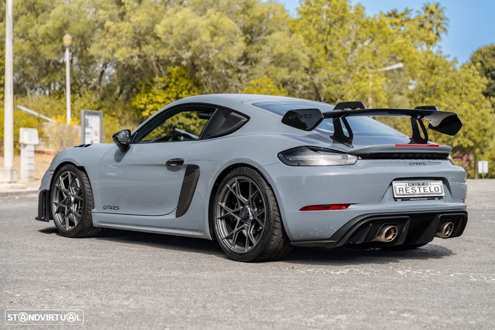 Porsche 718 Cayman GT4 RS - 4