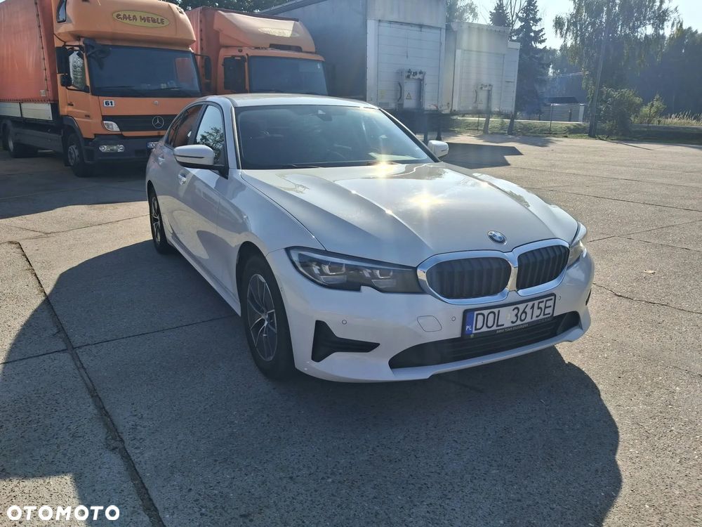 BMW 318I