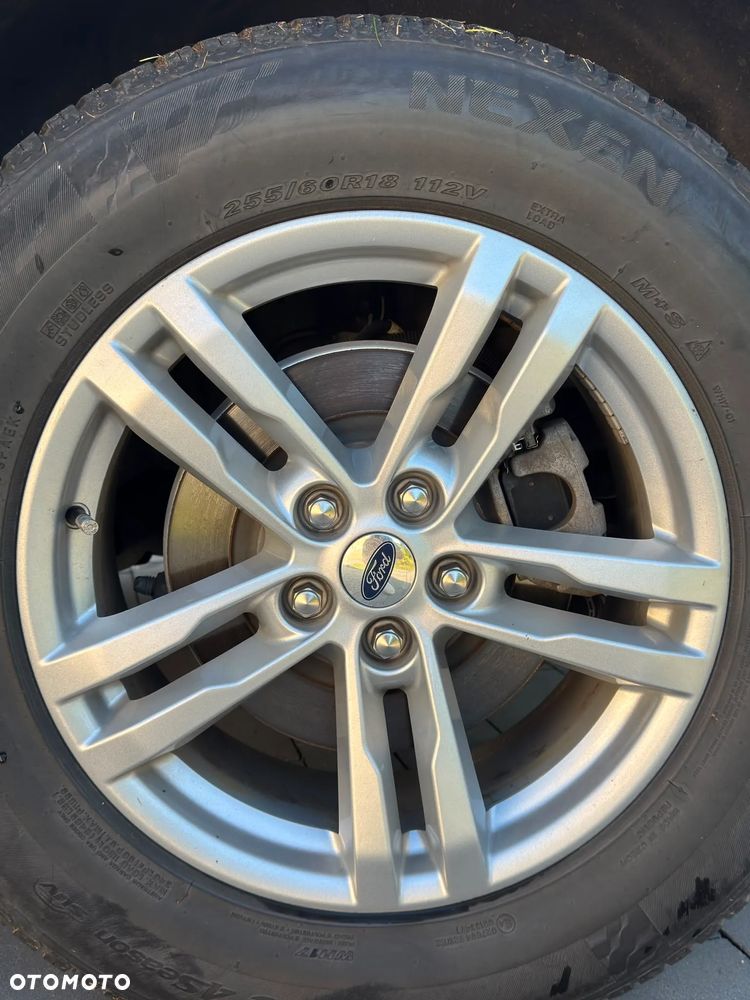 Ford Explorer - 6
