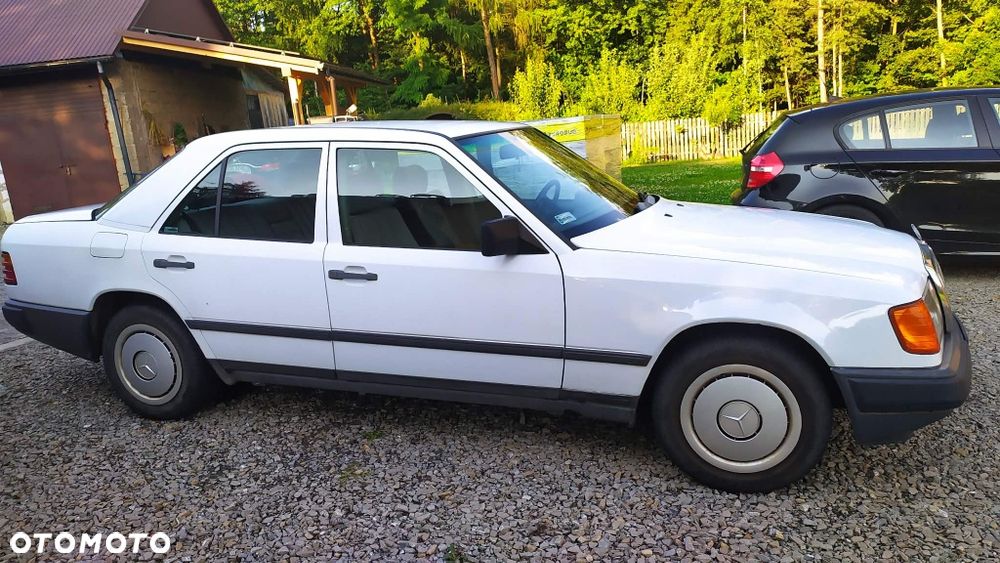 Mercedes-Benz W124 (1984-1993) - 3