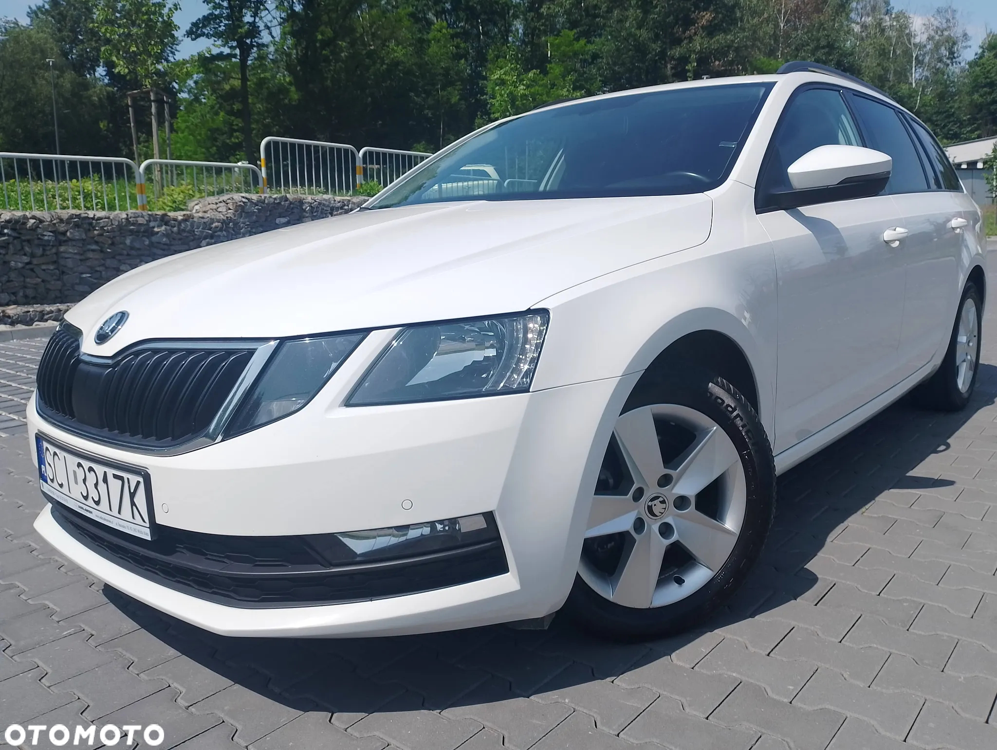 Skoda Octavia 1.5 TSI ACT Ambition - 3