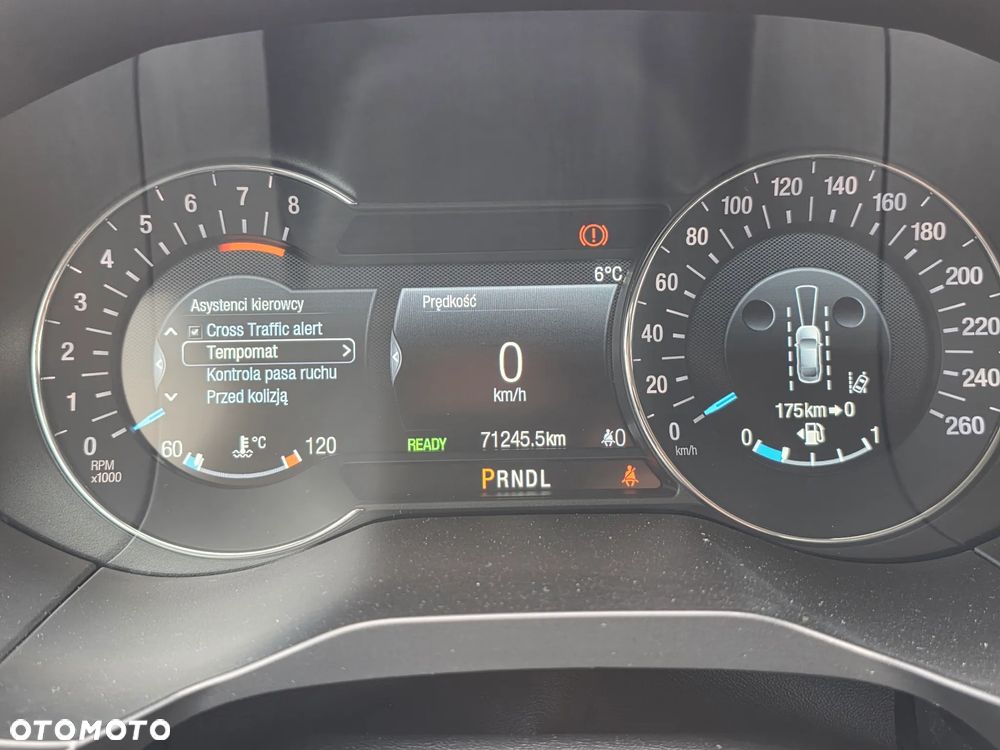 Ford S-Max 2.5 Duratec FHEV TITANIUM - 29