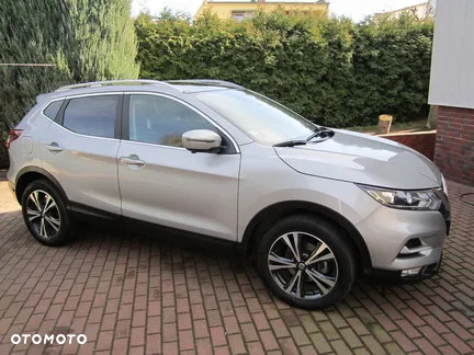 Nissan Qashqai 1.3 DIG-T N-Connecta DCT - 2