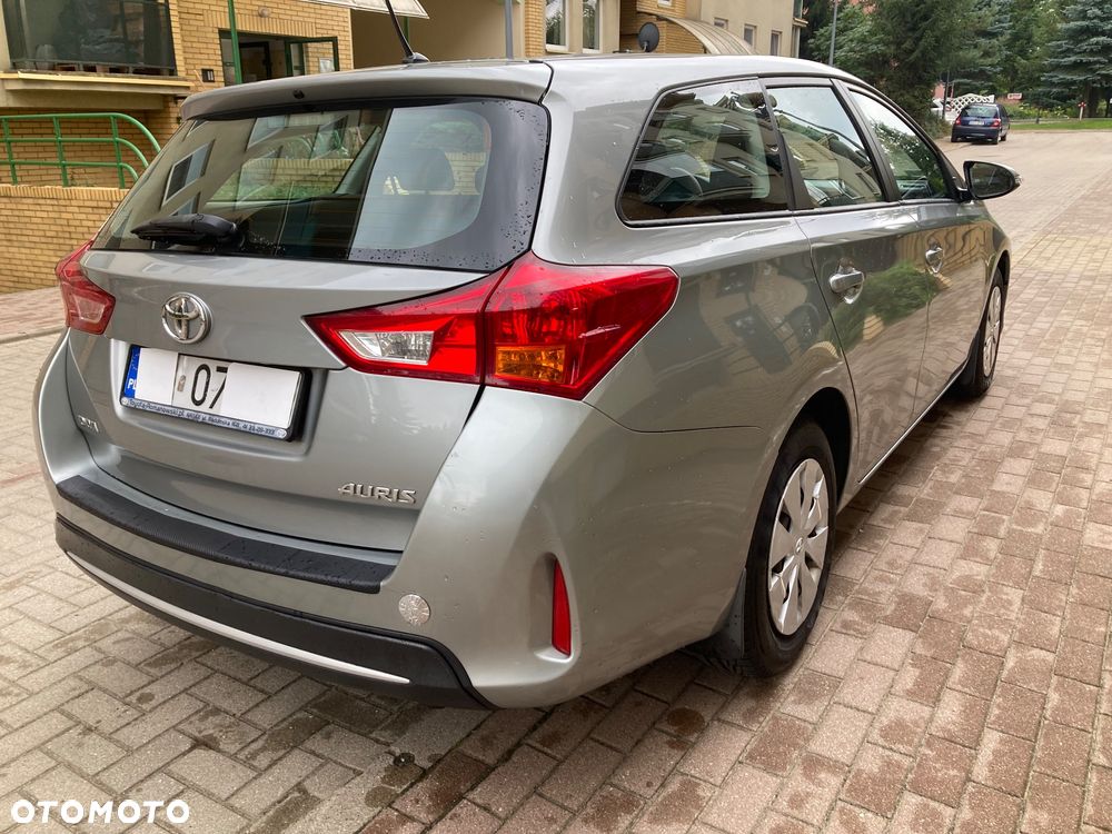 Toyota Auris 1.33 VVT-i Life - 2
