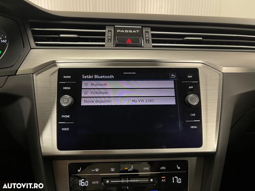 Volkswagen Passat 2.0 TDI DSG Comfortline - 17