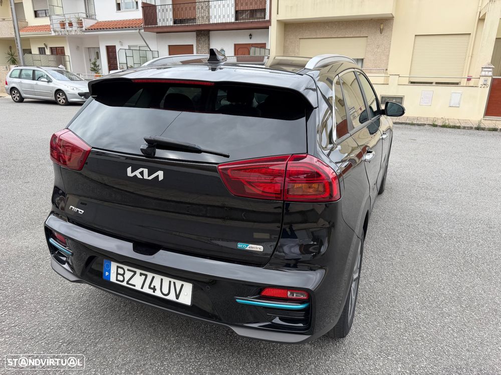 Kia e-Niro Vision - 13