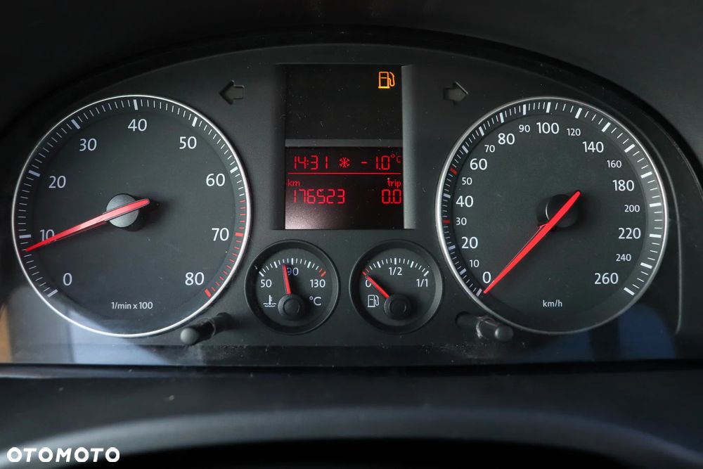 Volkswagen Caddy 1.4 Life (7-Si.) - 17