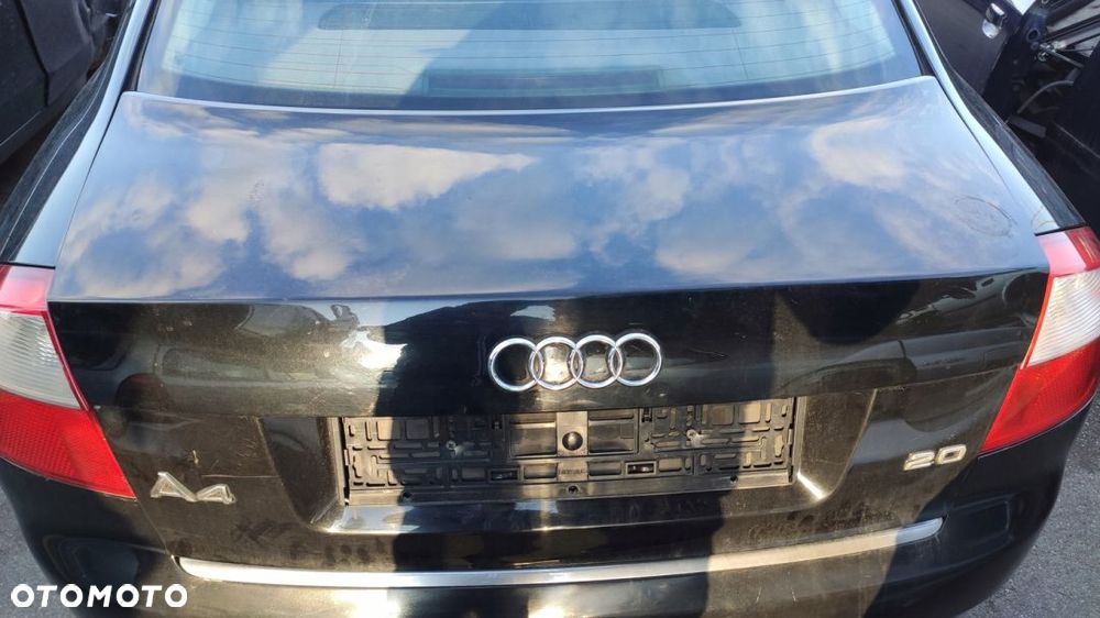 AUDI A4 B6 klapa bagażnika sedan - 1