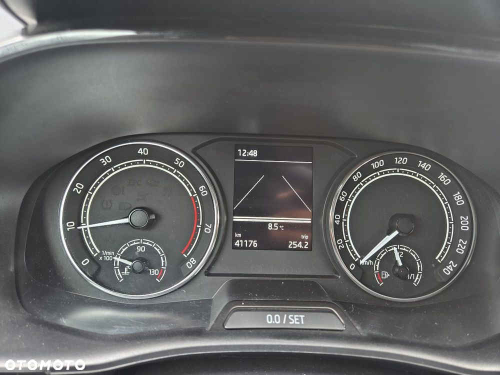 Skoda Fabia 1.0 TSI Style Color - 7