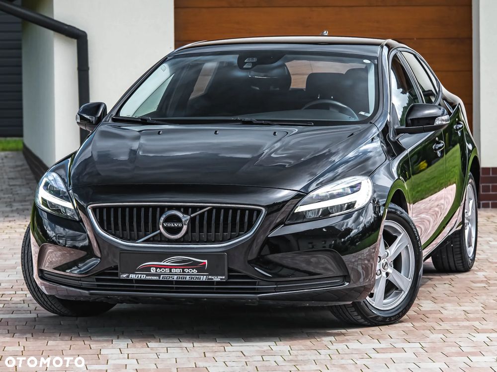 Volvo V40 D2 Momentum - 2