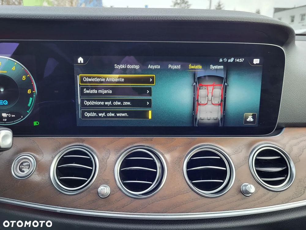 Mercedes-Benz Klasa E - 21