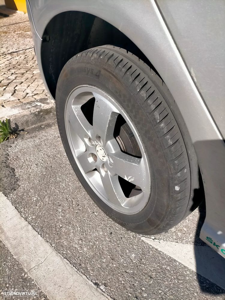 Skoda Fabia 1.4 TDI Active - 8