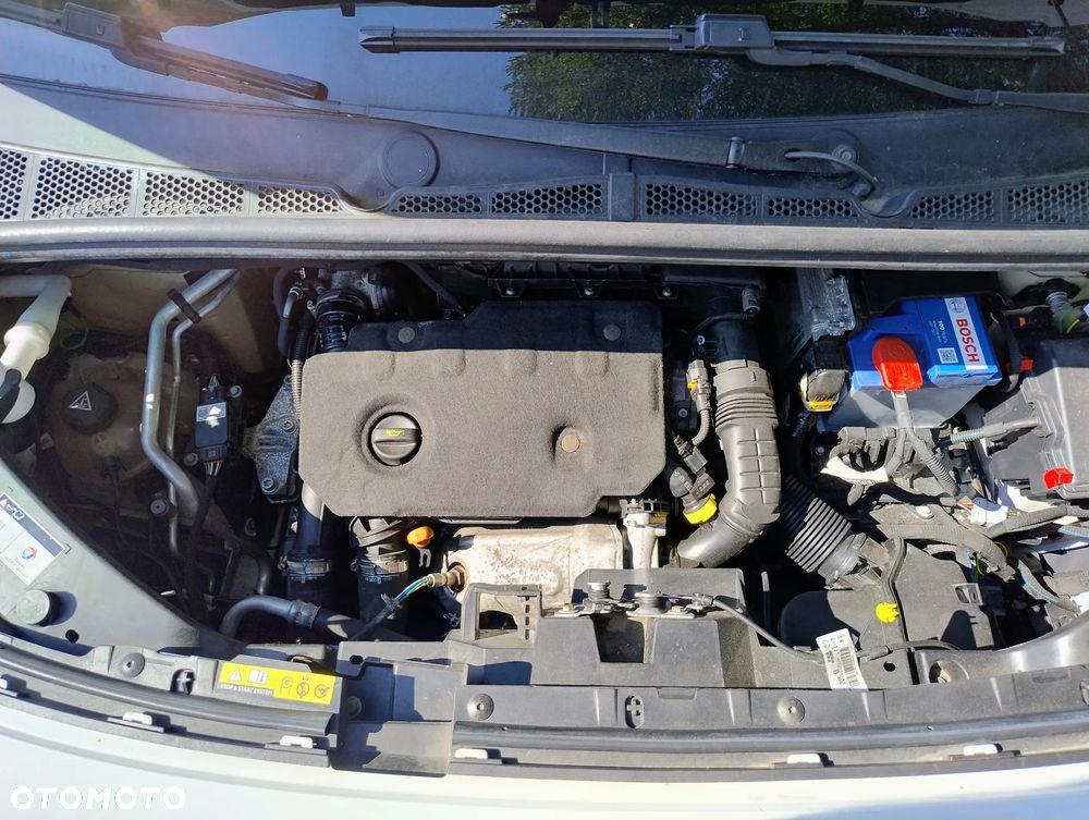 Peugeot Rifter 1.5 BlueHDI Active - 14