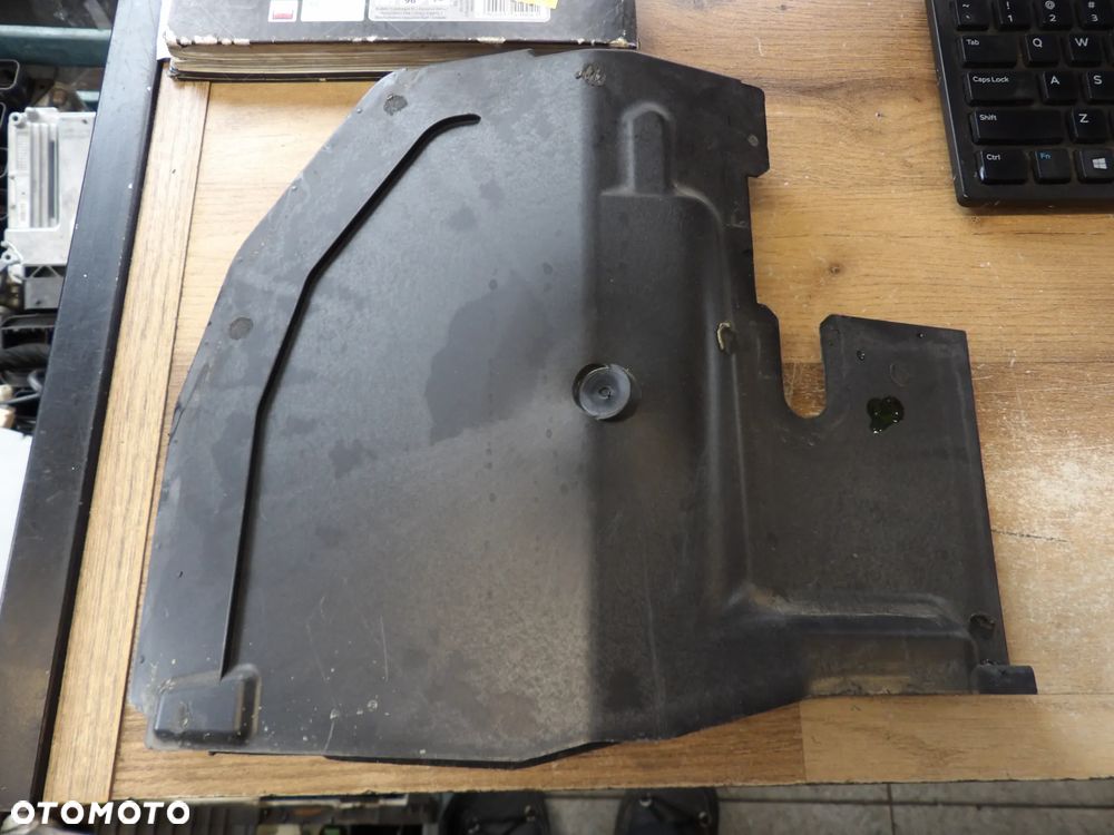 BMW - F45 - OSŁONA  , OBUDOWA AKUMULATORA - 7290817 - 1