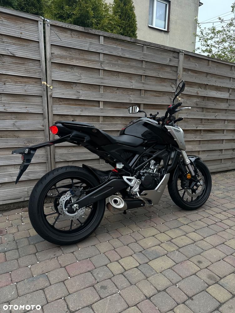 Honda CB - 3