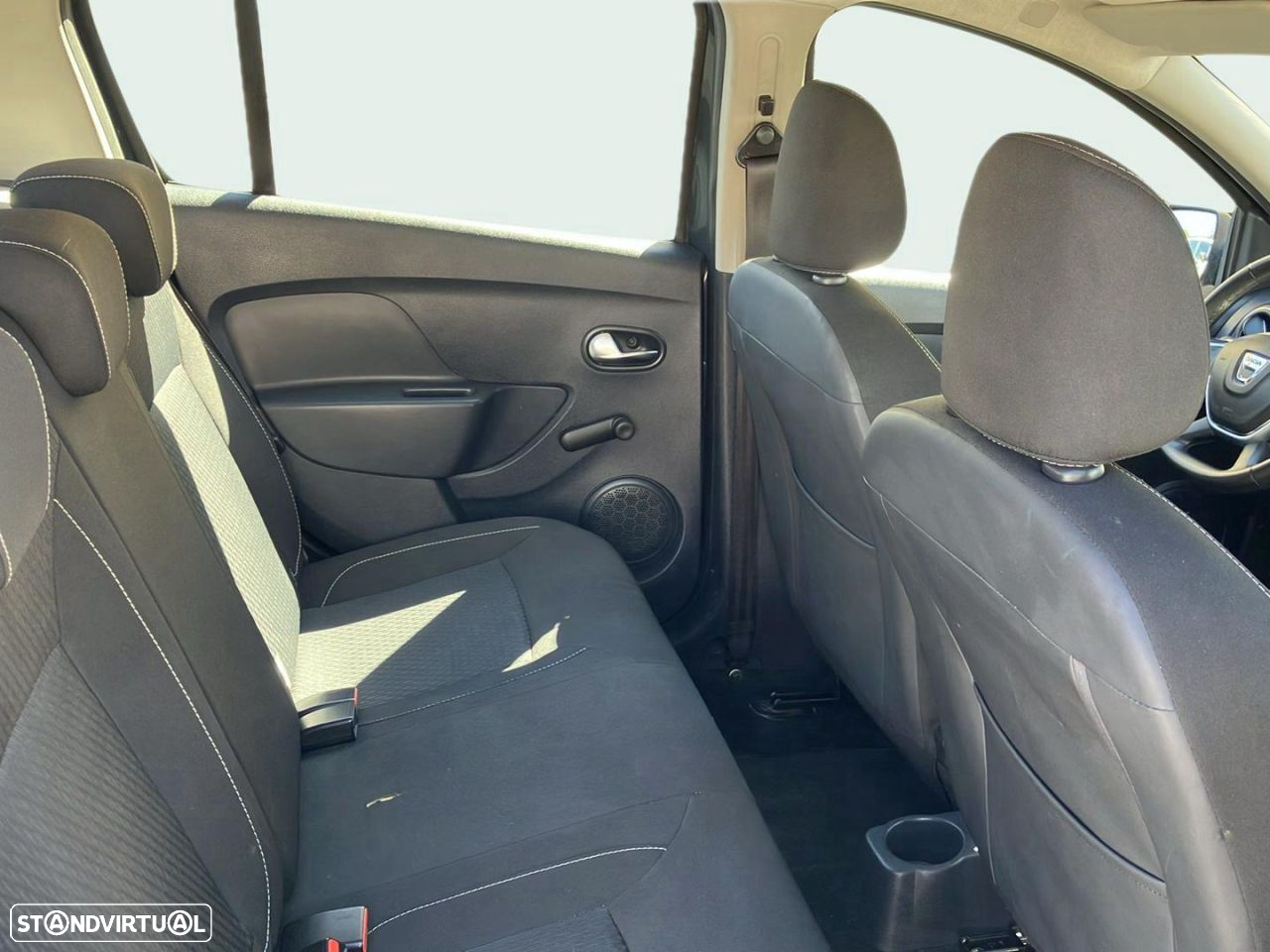 Dacia Sandero 0.9 TCe Comfort - 17