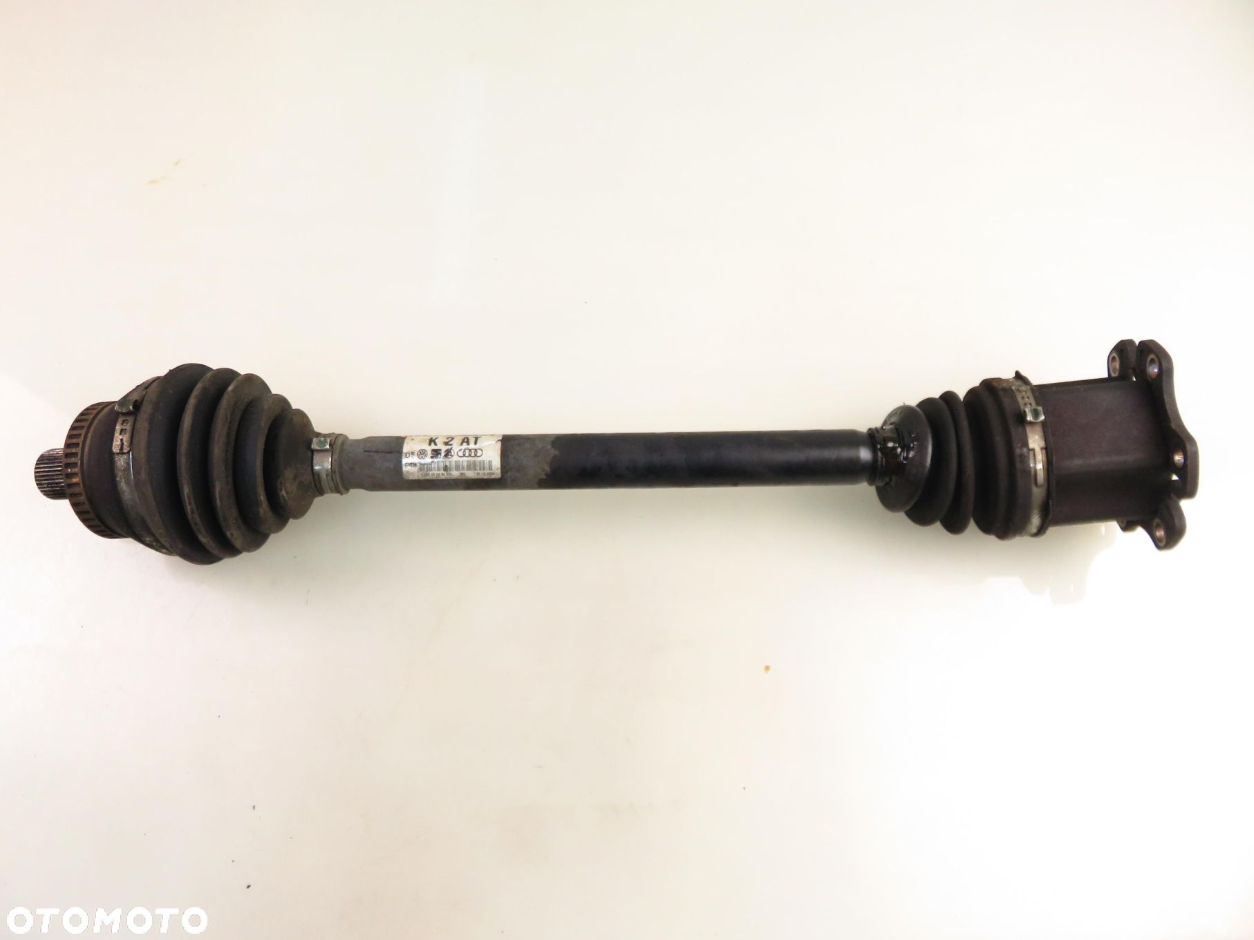 PÓŁOŚ PRAWA PRZEDNIA AUDI A4 B7 2.0 TDI 16V 8E0407272AT - 1