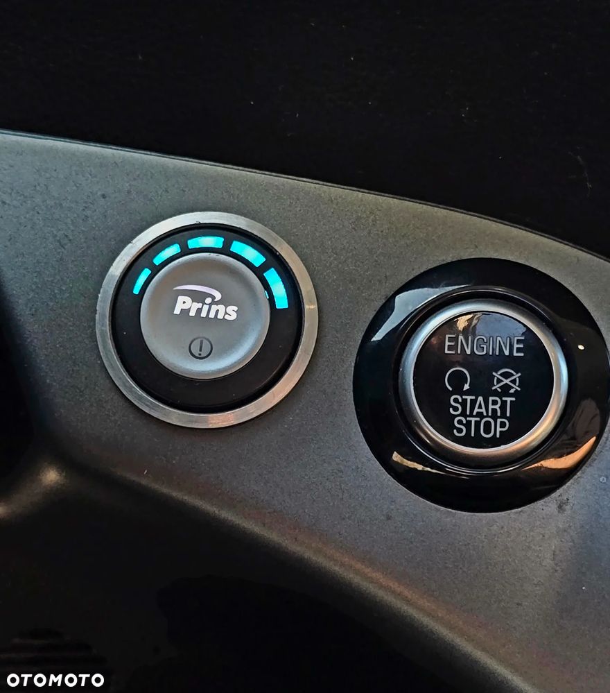 Ford Kuga - 13