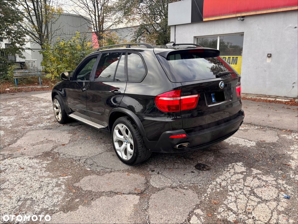 BMW X5 4.8i xDrive - 4