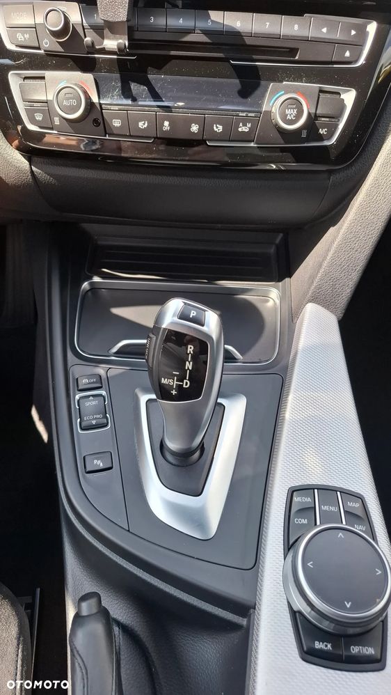 BMW Seria 4 420d xDrive M Sport - 16