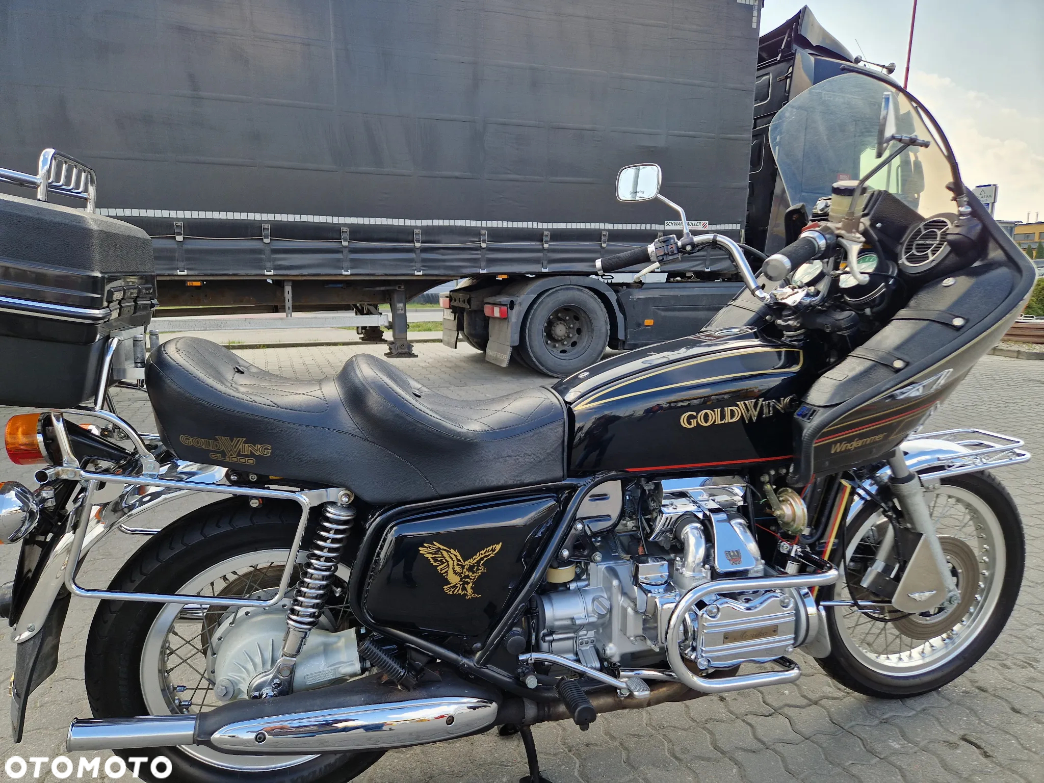 Honda GL - 35