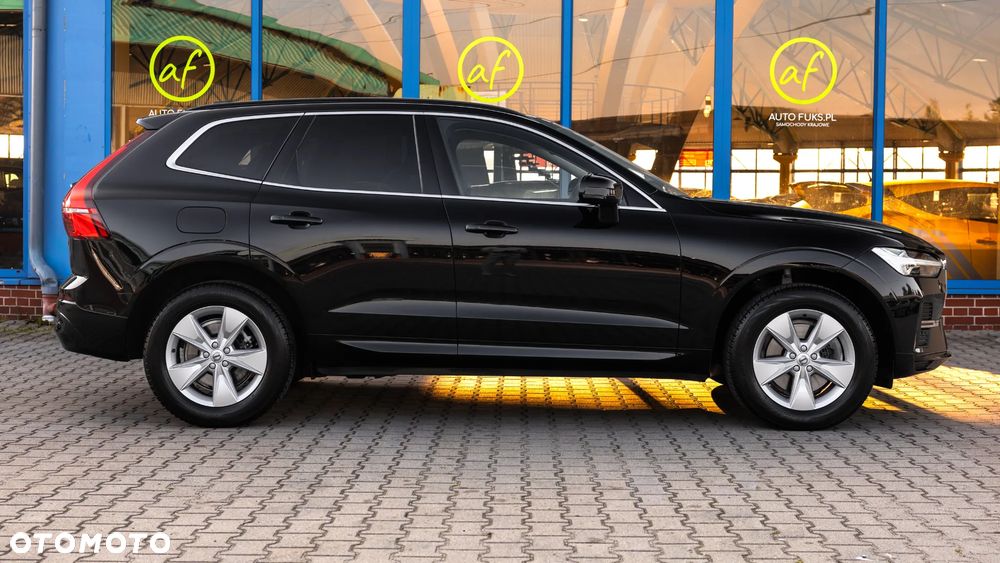 Volvo XC 60 B4 D AWD Core - 9